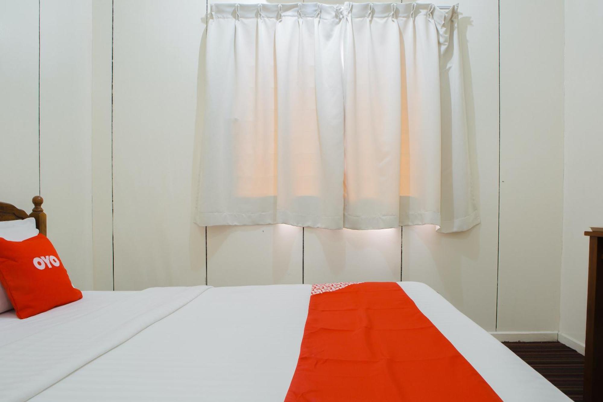 Oyo 90037 The 7 Lodge Tambunan Экстерьер фото