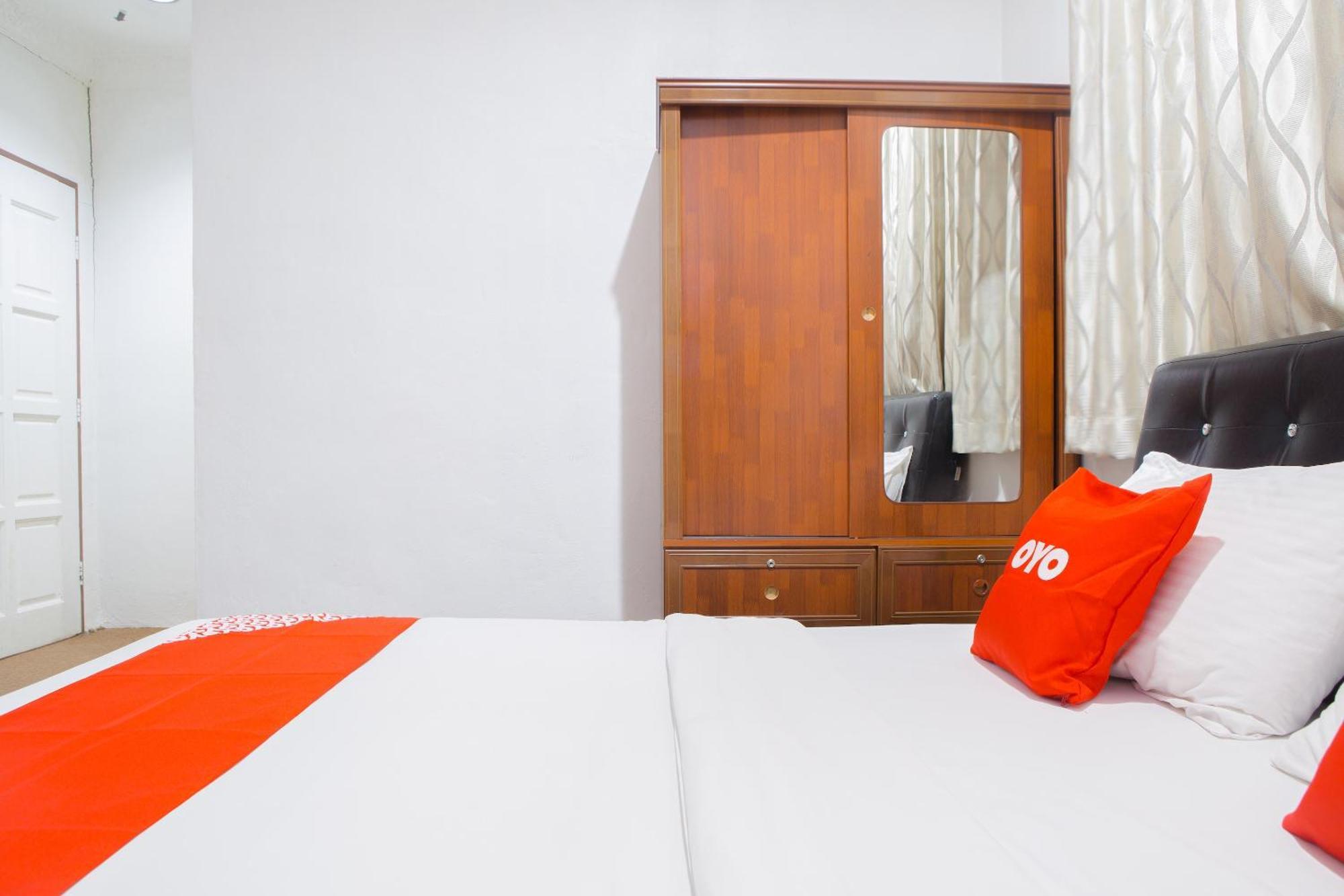 Oyo 90037 The 7 Lodge Tambunan Экстерьер фото