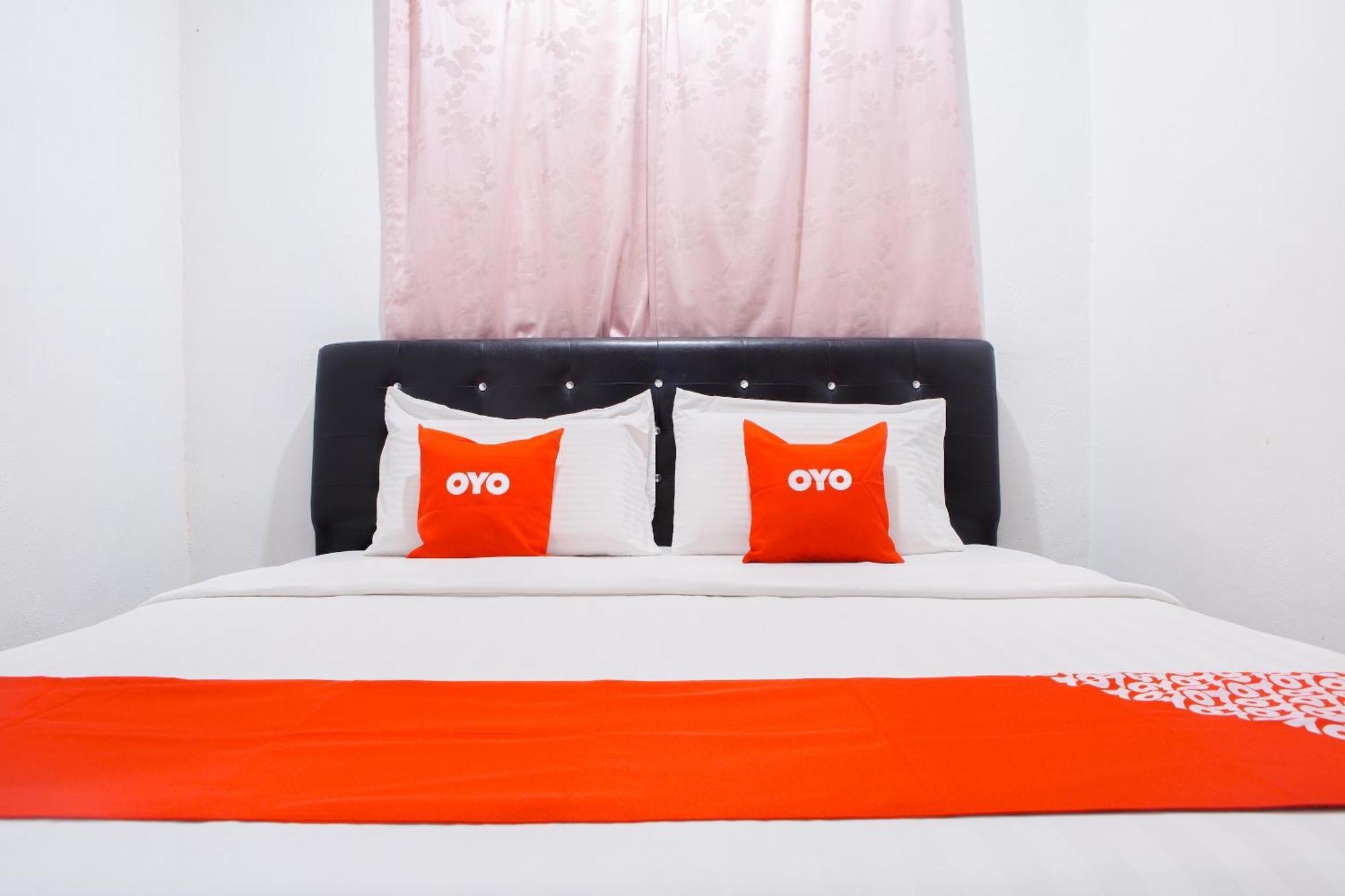 Oyo 90037 The 7 Lodge Tambunan Экстерьер фото