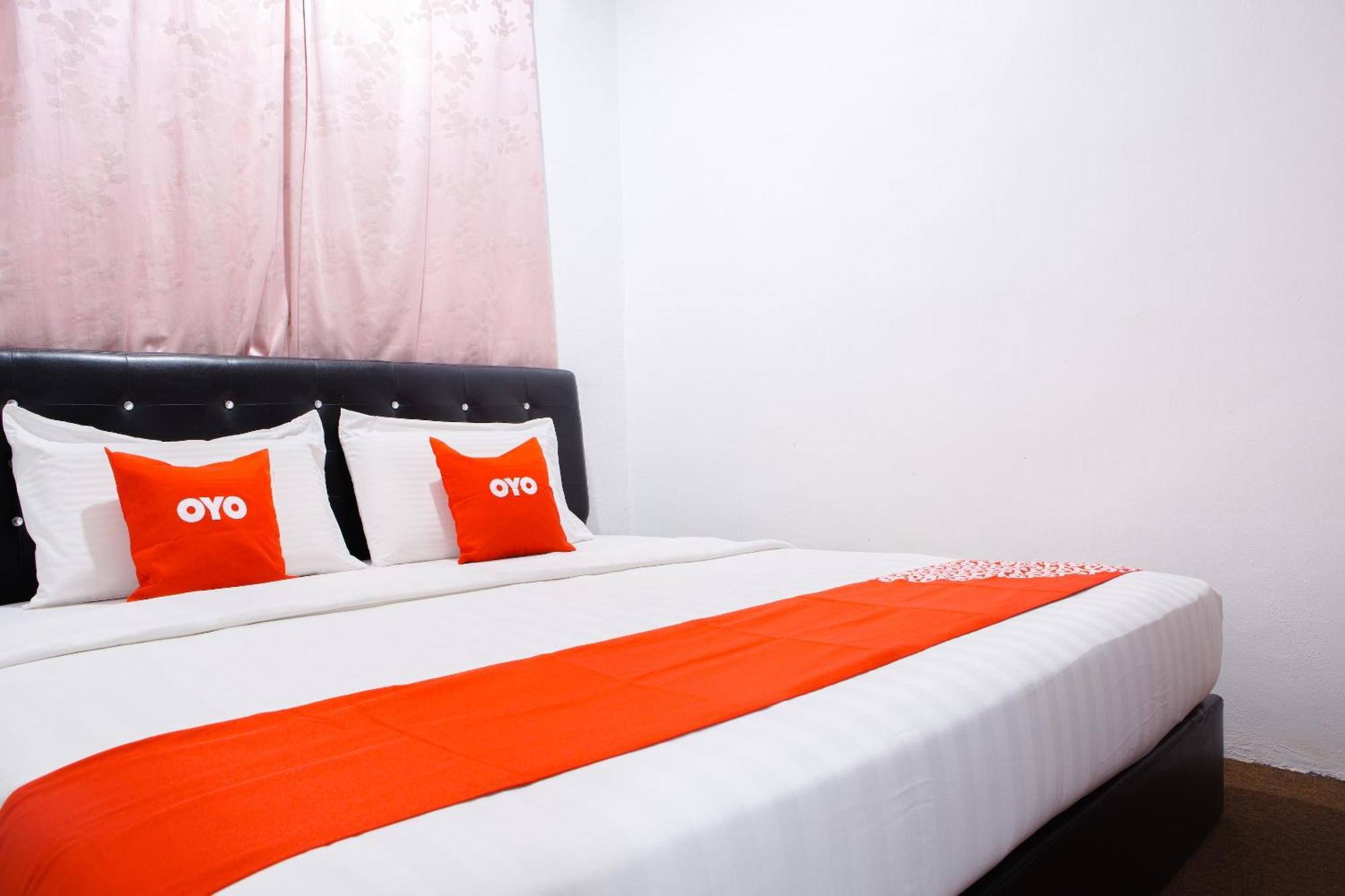 Oyo 90037 The 7 Lodge Tambunan Экстерьер фото