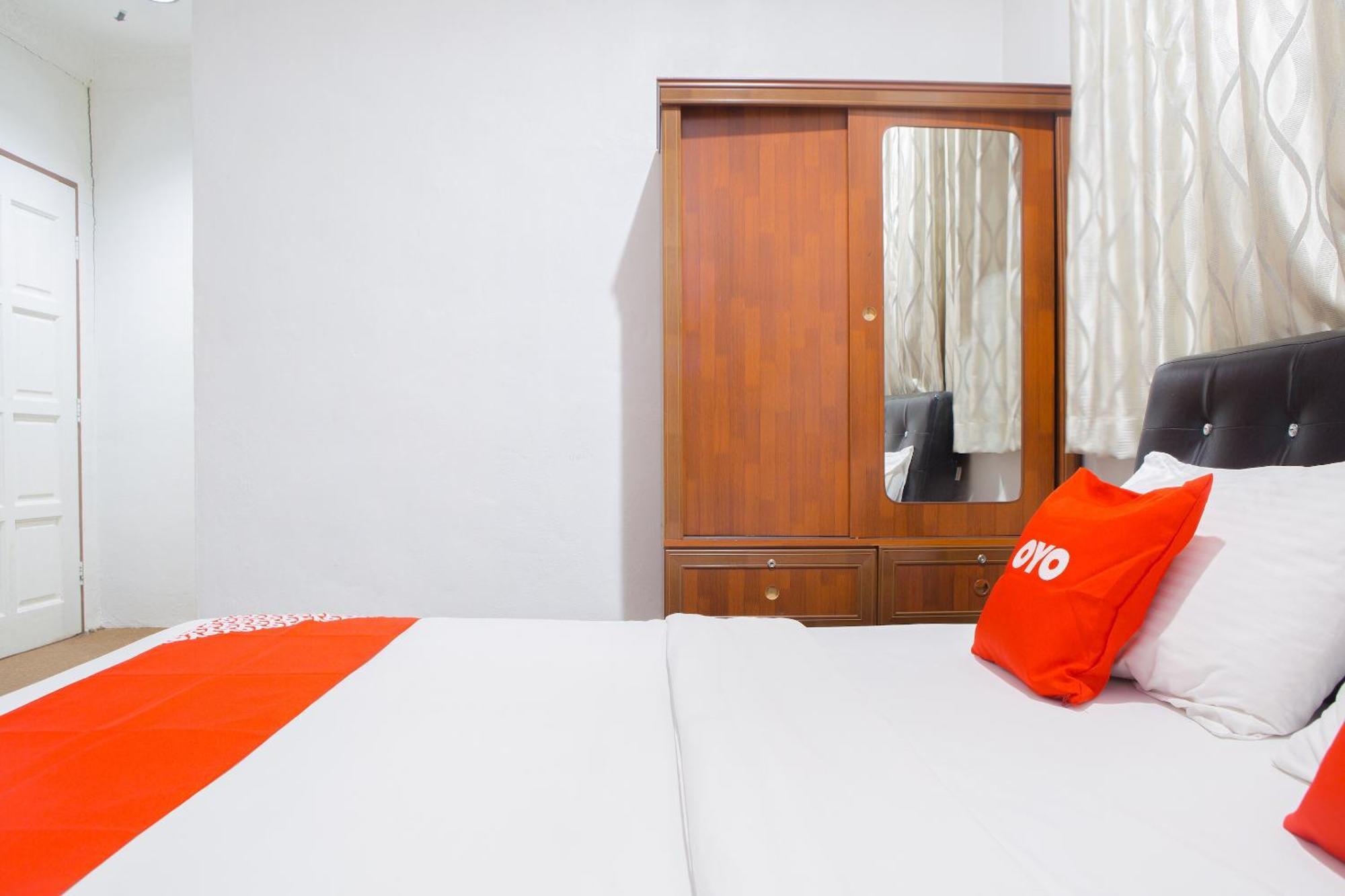 Oyo 90037 The 7 Lodge Tambunan Экстерьер фото